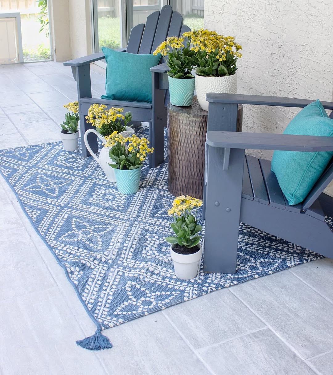 Outdoor rug