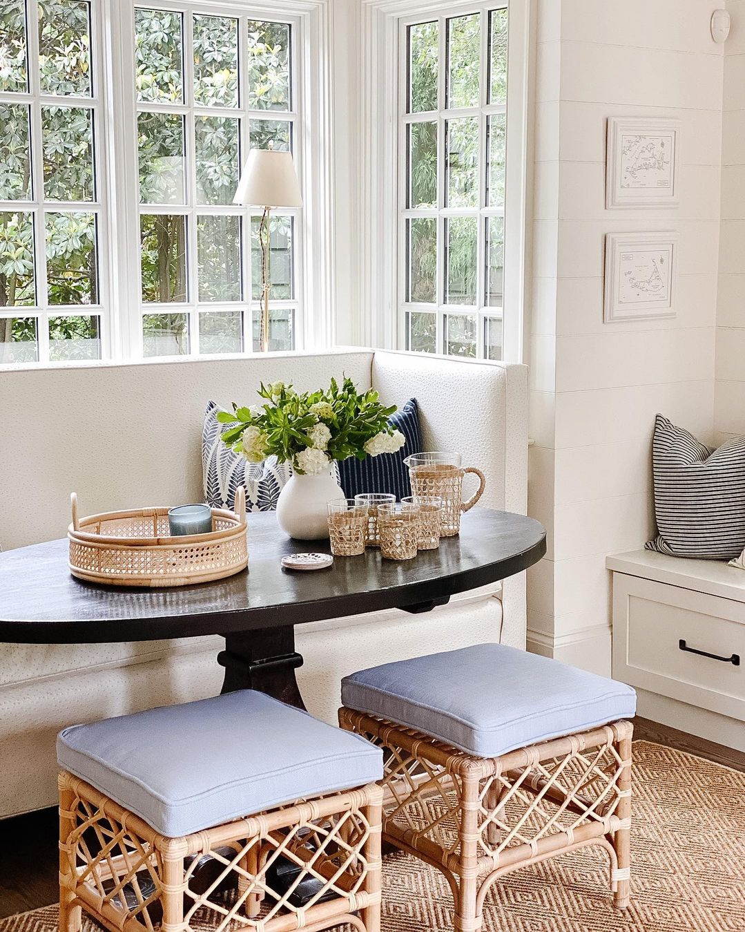 Dining nook