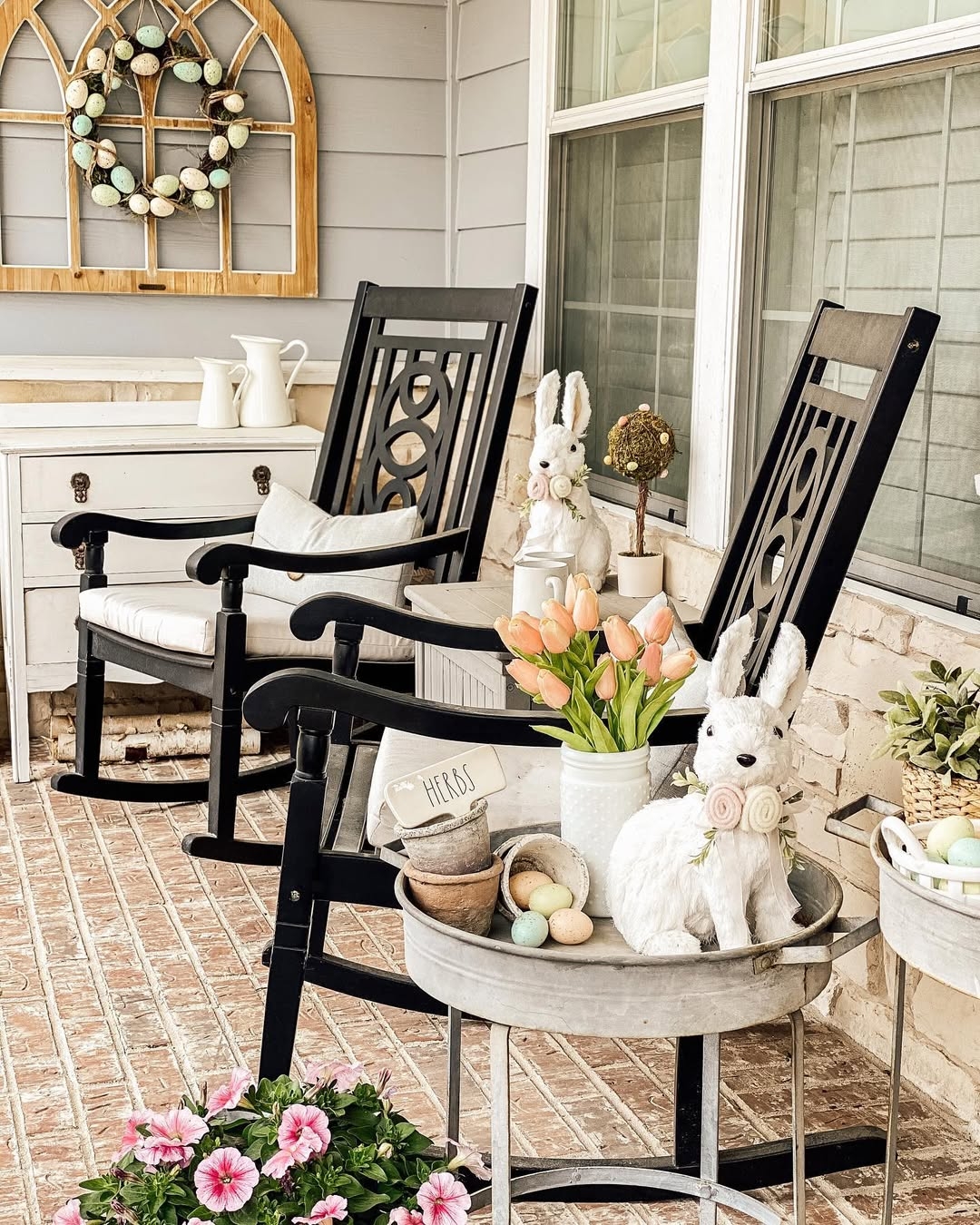 Side table decor