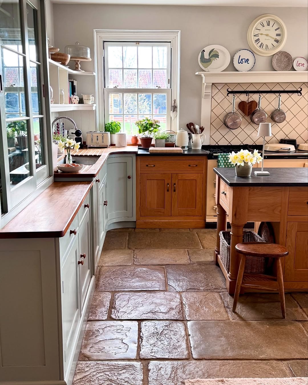 Spring kitchen