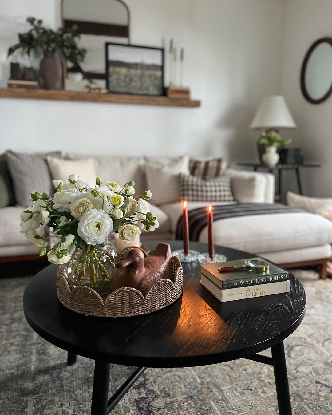 Wicker tray