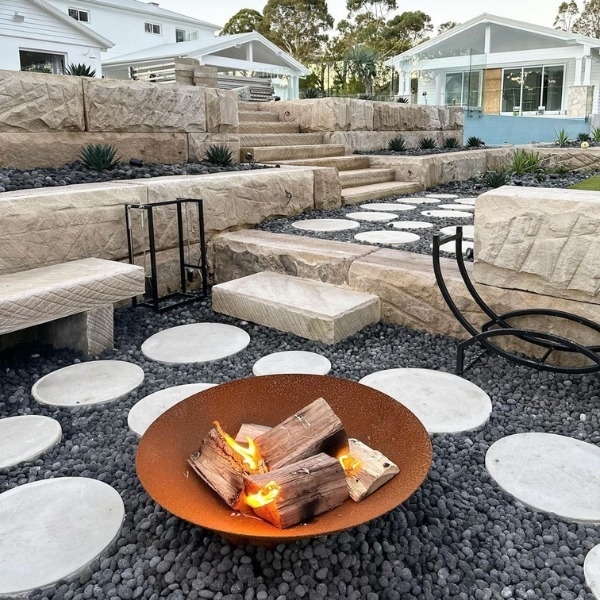 Gravel and stone floor