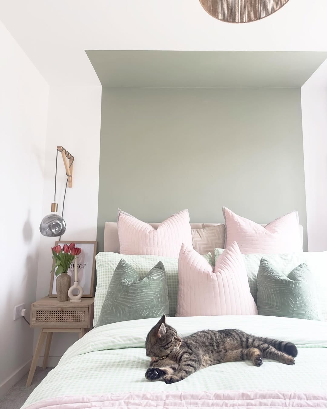 Light and pastel colors
