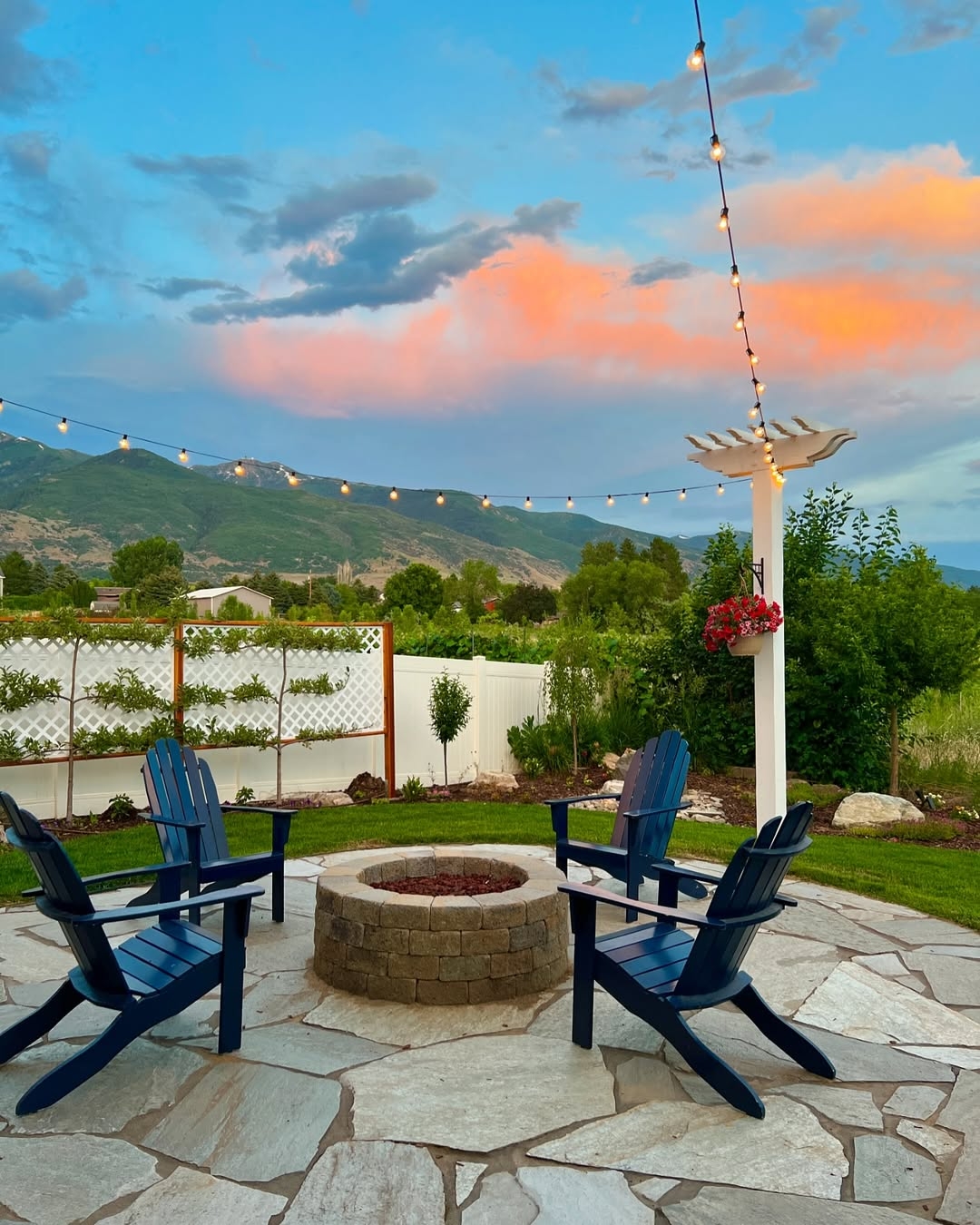 Stone firepit