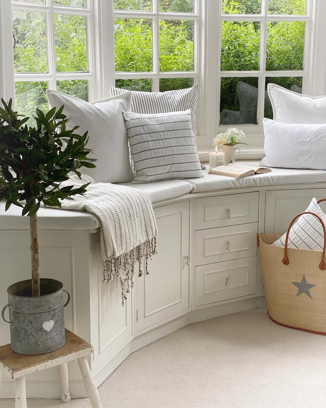 Window bench