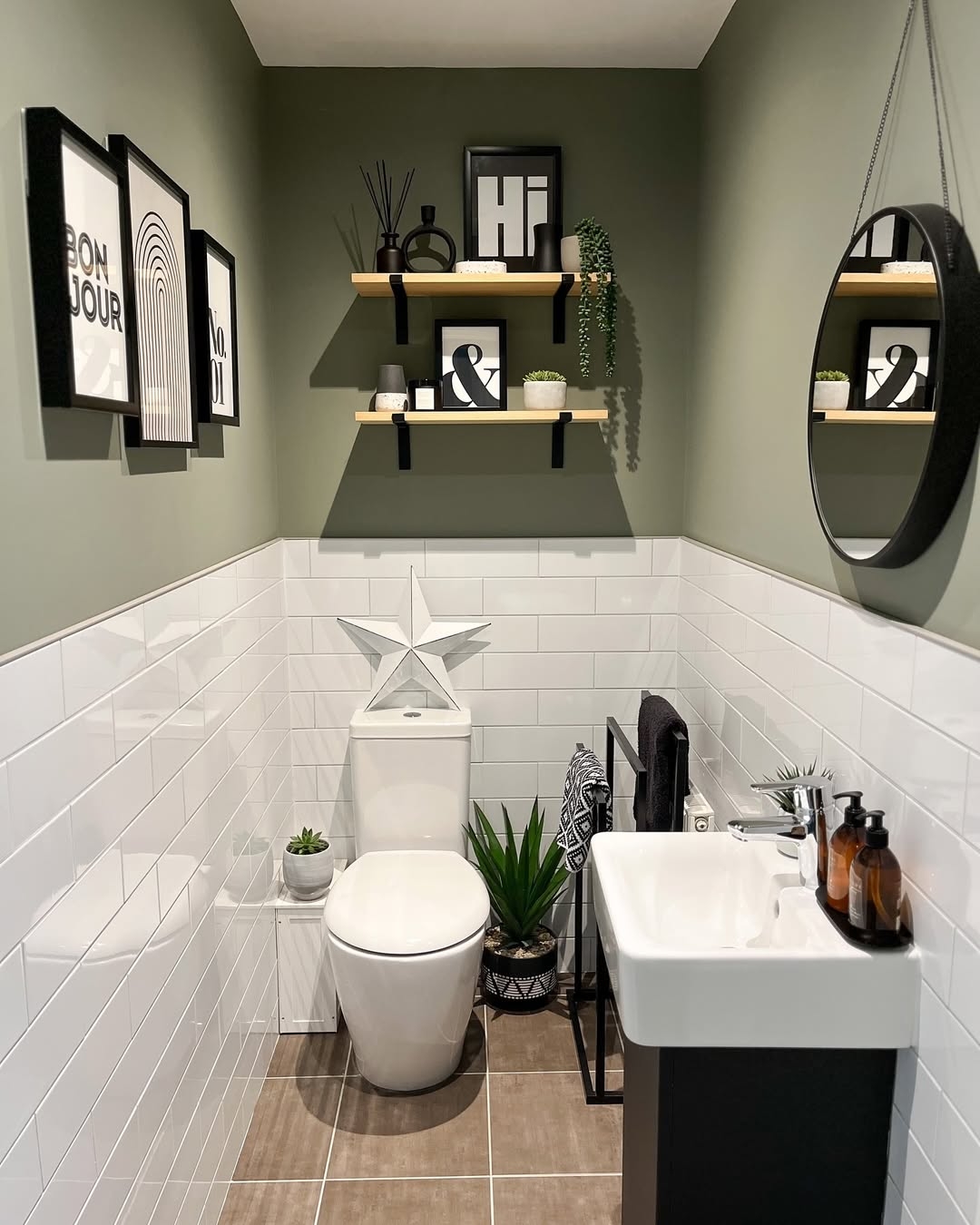 Powder room color schemes